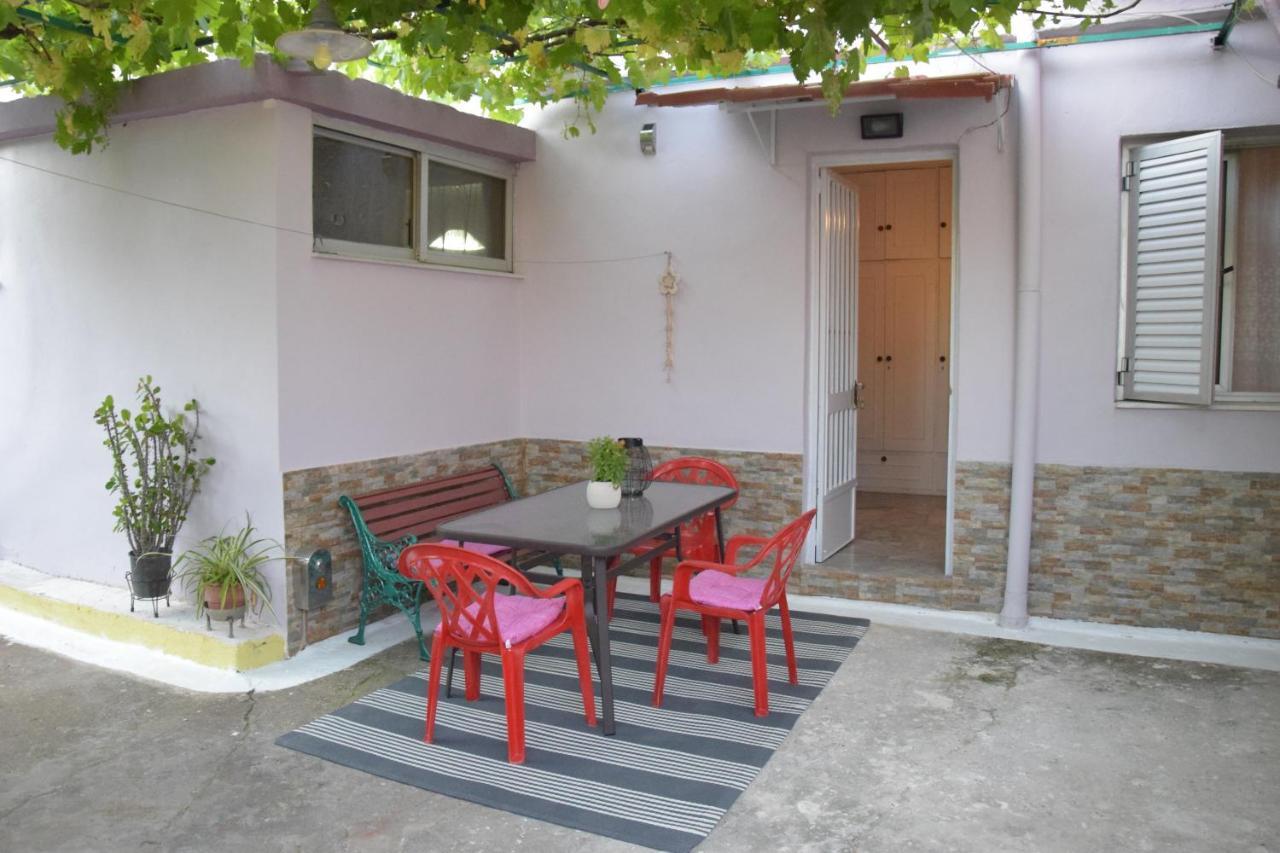 Home, Agia Triada Apartment Kalamata