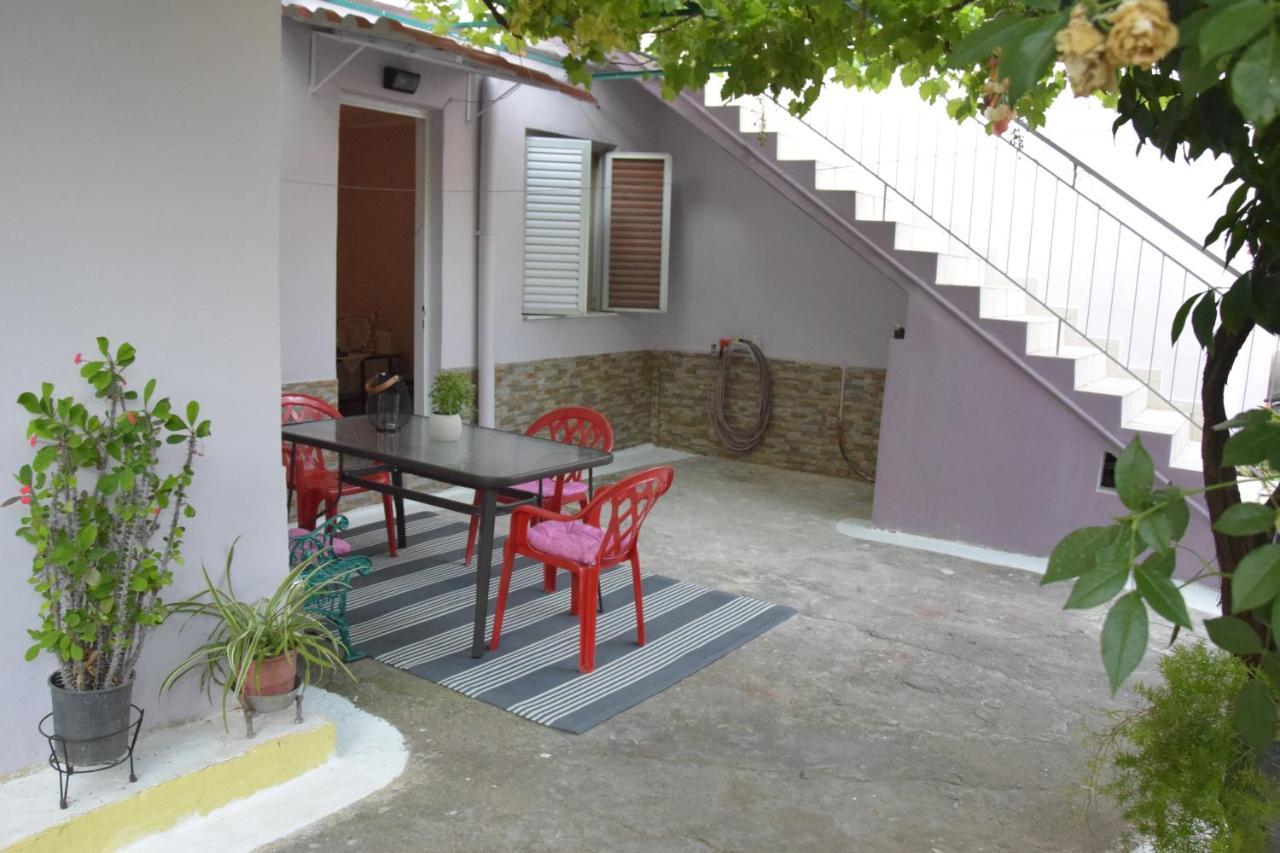 Apartment Home, Agia Triada Kalamata